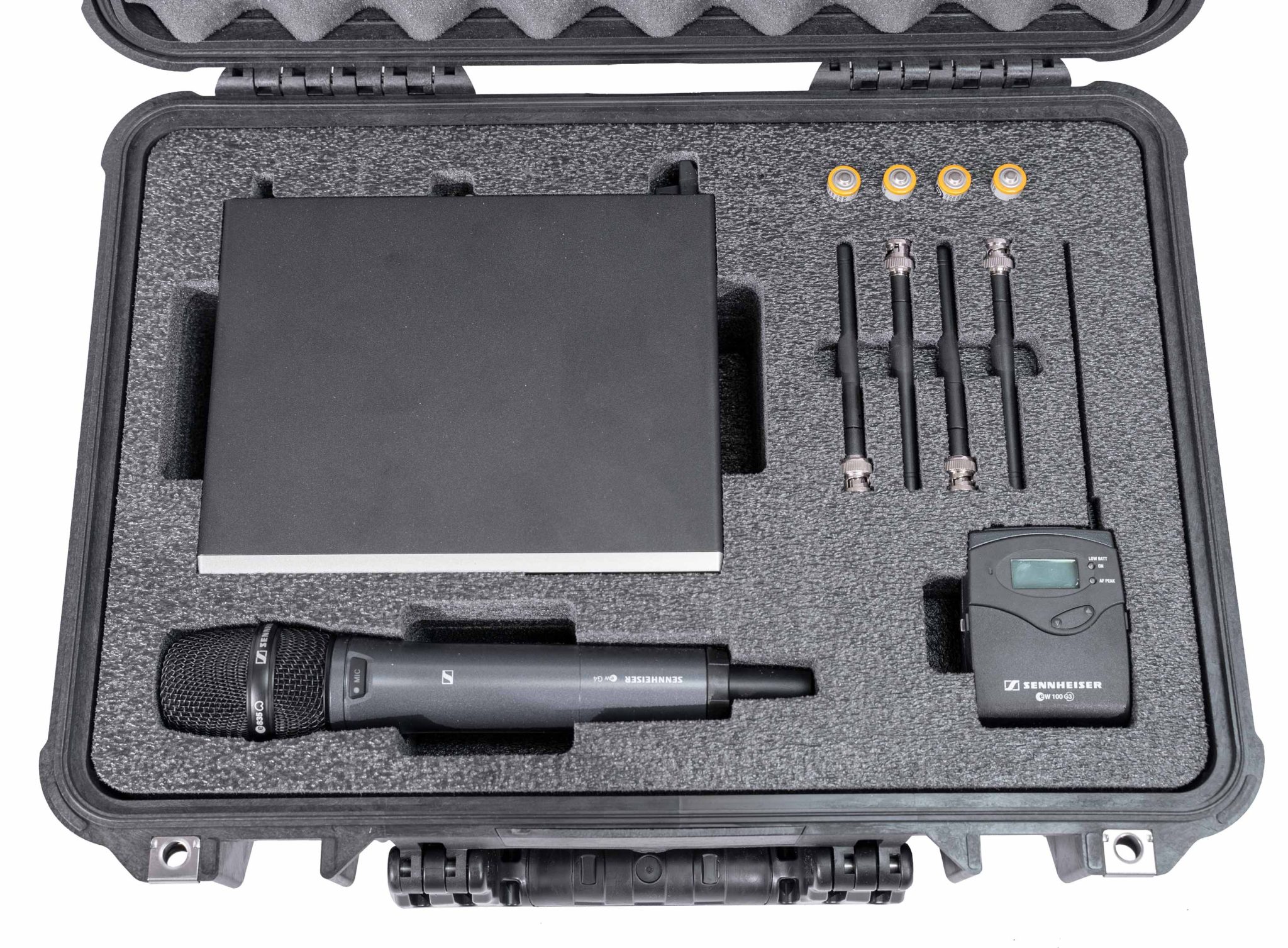 sennheiser-evolution-wireless-g4-vocal-set-case-case-club